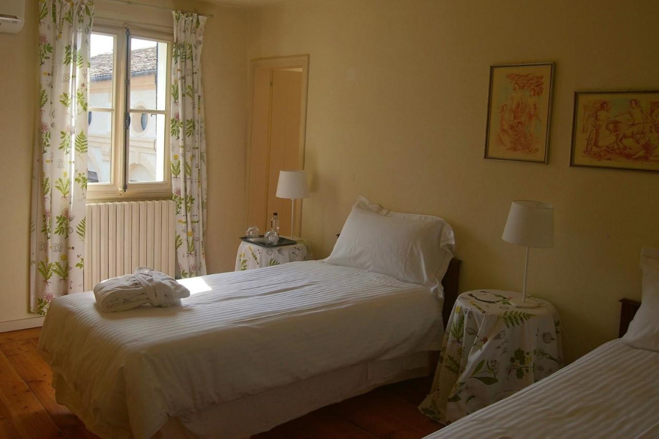 Bed and Breakfast Dependance Del Brenta Fiesso dʼArtico Esterno foto